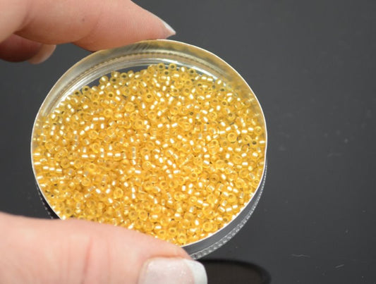 Miyuki Seed Beads 11/0 - mb11-1902 - Semifrosted Silver Lined Gold 10g