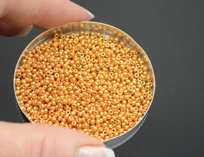 Miyuki Seed Beads 11/0 - mb11-4203 - Galvanized Yellow Gold [Duracoat] 22g