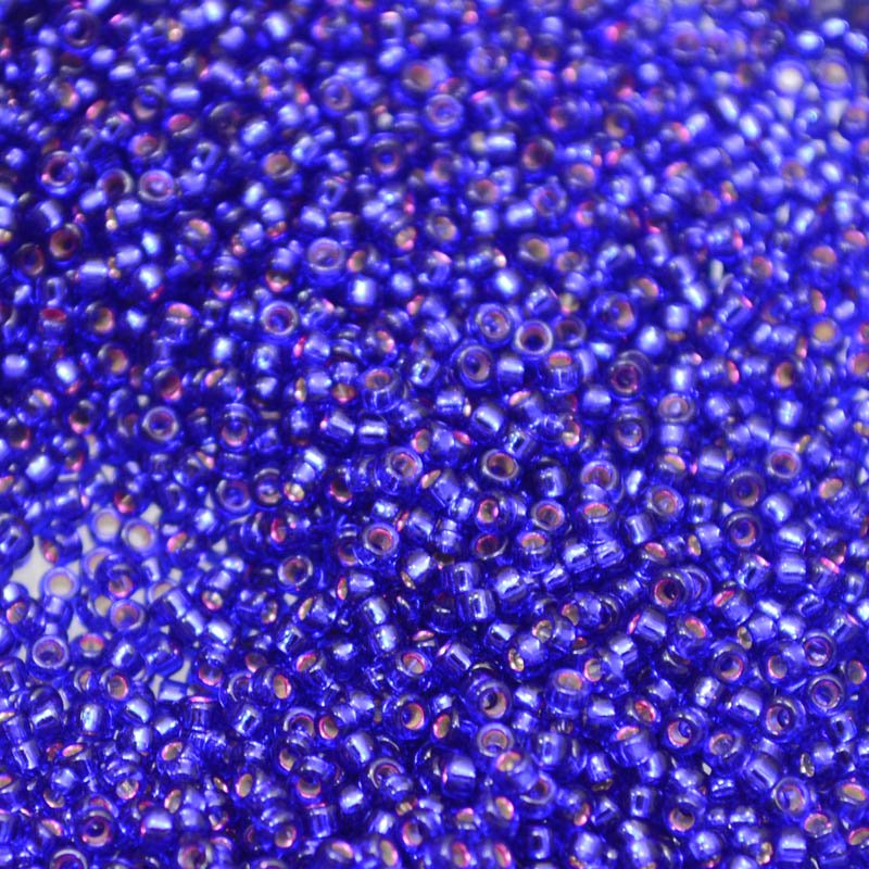 Miyuki Seed Beads 15/0 mb15-1427 - Dyed Silver Lined Dark Violet