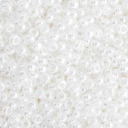 Miyuki Seed Beads - 6/0 - White Pearl Ceylon -mb6-0528b250- 250g