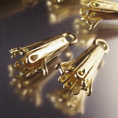 Bail -  Prong Bell Cap - Bright Brass