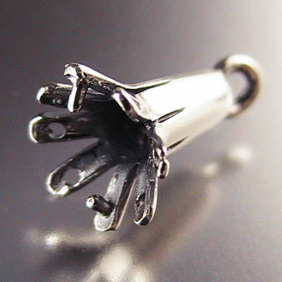 Bail -  Prong Bell Cap - Bright Brass