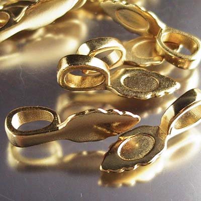 Glue On Bail - Large Leaf Shape Pad - Goldplated