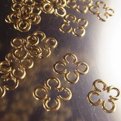 Link - 8mm 4 Loop Clover - Bright Brass