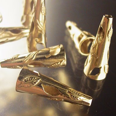 Cone Positive Negative Leaf - 23mm - Bright Brass  