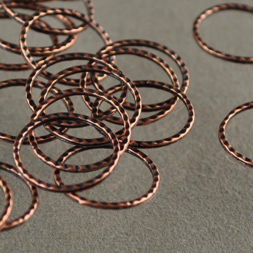 Link - 18mm Corrugated Circle Ring - Antiqued Copper