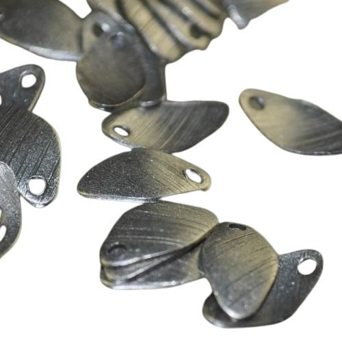 Tag Leaf Charm   Satin Silver Each