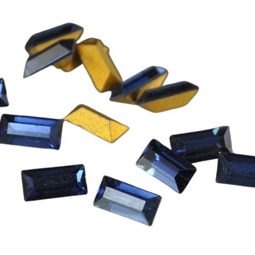 Faceted Step Cut Rectangle Pointed Back Foiled Rhinestone (Article 109) - 5x10mm