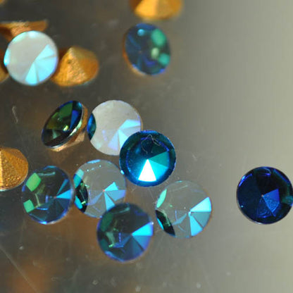 Swarovski Vintage Rhinestones - SS20 Flat-Top Round Pointed-Back Foiled Rhinesto