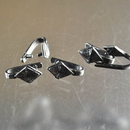 Pinch Bail -  Diamond Dome - Gunmetal