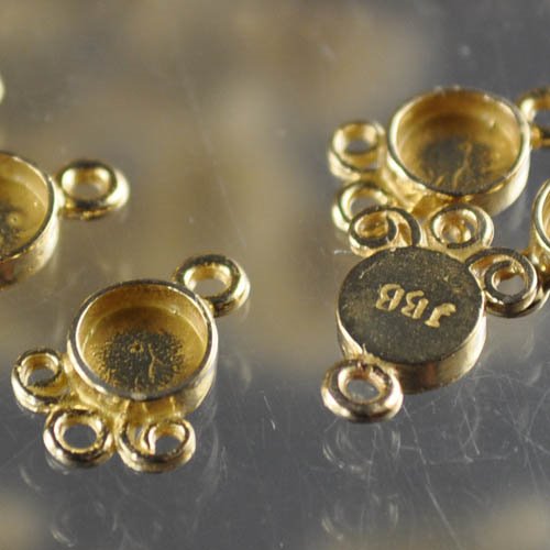 Findings - Link - 3:1 - Cup Connector - Brass