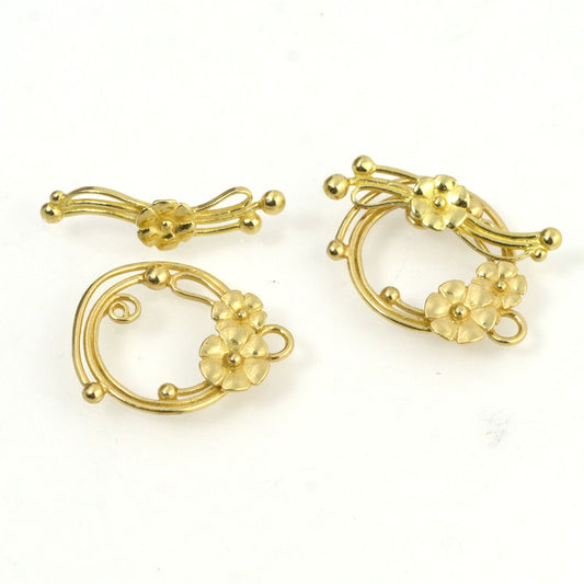 Toggle Clasp -  Nosy Posy - Bright Brass