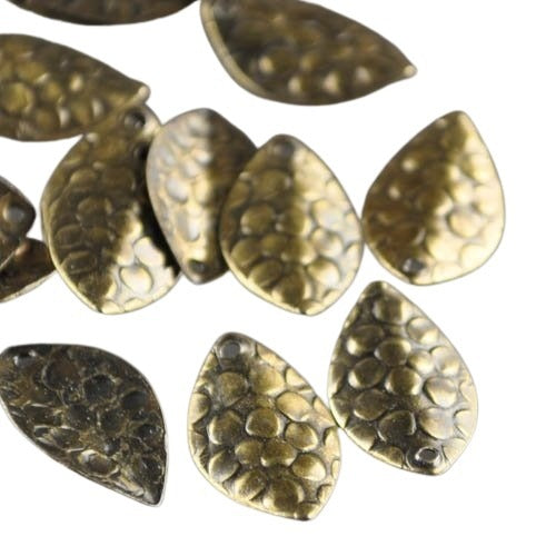 Cobblestone Leaf - Antique Brass each