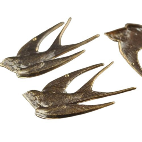 Vintaj -Swooping Swallow - Nat Brass each