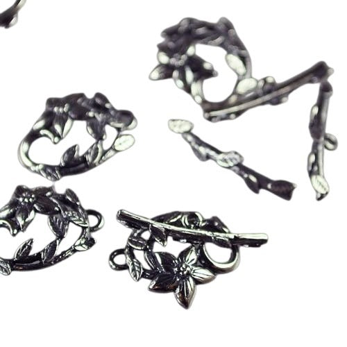 Toggle Clasp Climbing Vine - Antiqued Sterling