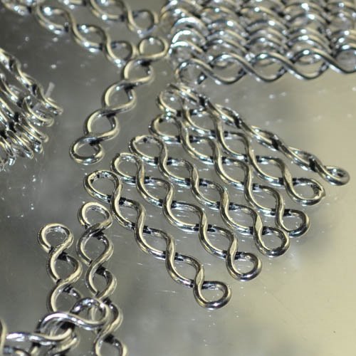 Connector / Link - 23mm Twisted - Sterling