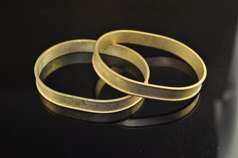 Metal Bezel Settings - Wide - Channel Oval Bangle Bracelet - Brass