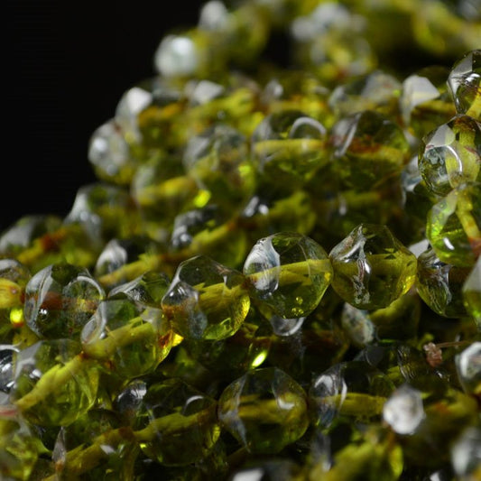 Fire Polish Beads Central Cut - 9mm - Antique Peridot (15)