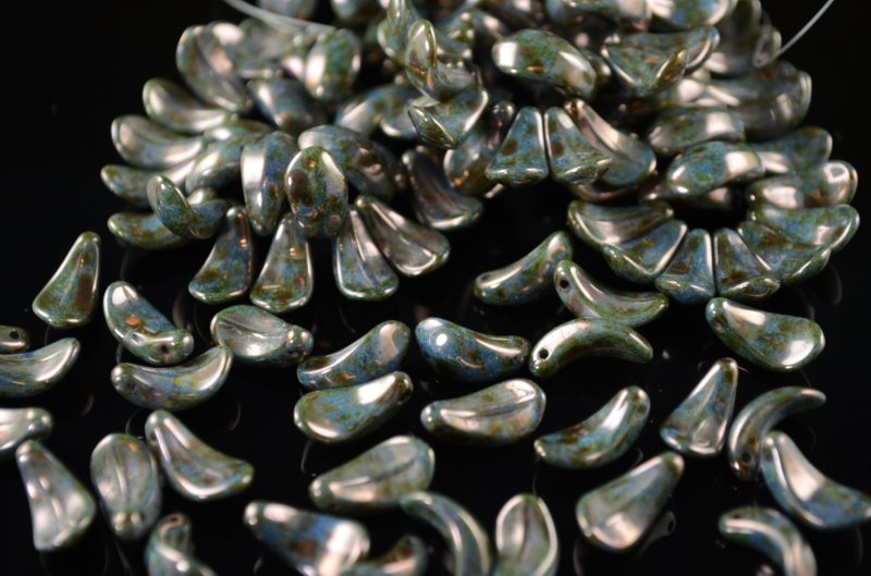 Glass Bead Curved Petal - 7x12mm - Green Turquoise Bronze Lustre (10)