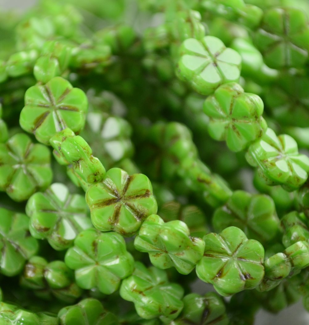 Glass Bead May Flowers - 10mm - Its Not Easy Being Green (15)