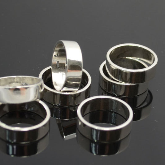 Finger Rings - Size 7 - Plain Band - Sterling