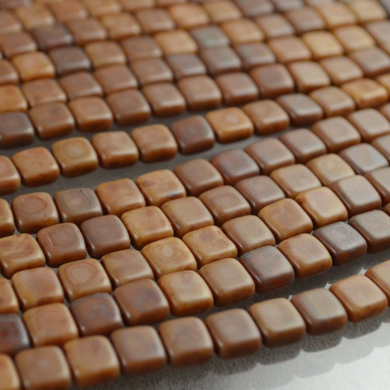 Czechmates Tiles - 6mm - Caramel Picasso (50)