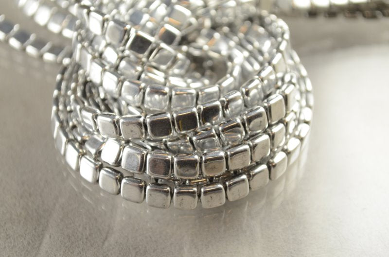 Czechmates Tiles - 6mm - Metallic Silver (50)