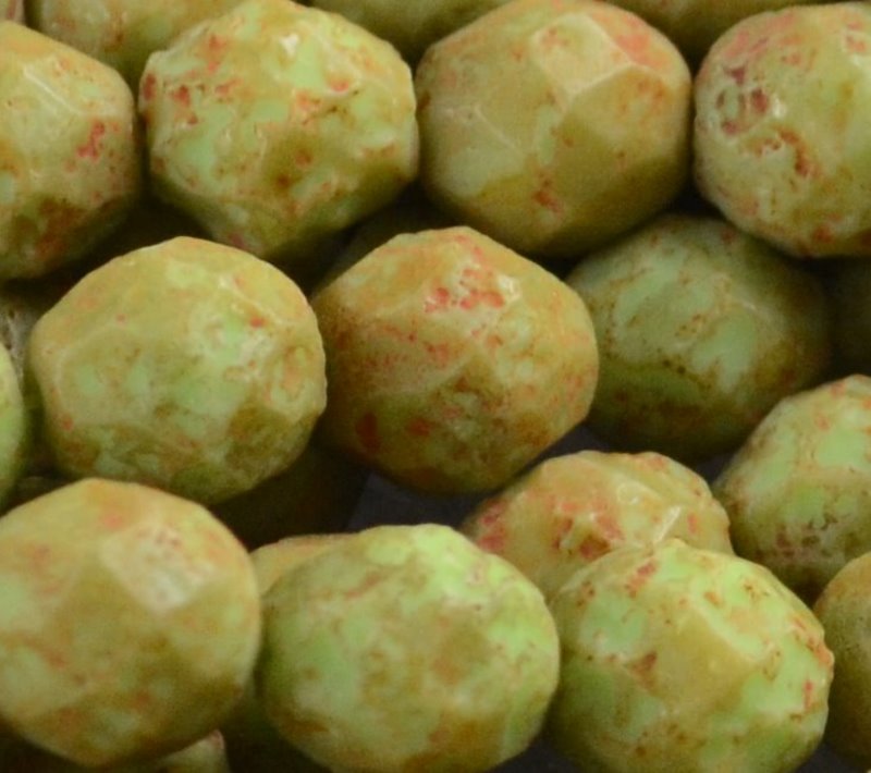 Fire Polish Faceted Round - 8mm - Dried Peas (25)