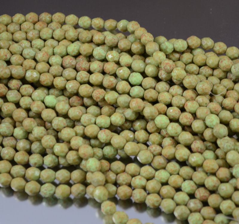 Fire Polish Faceted Round - 8mm - Dried Peas (25)