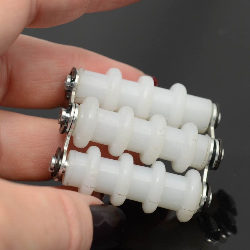 Wire Tools -  Nylon Roller Wire Straightener - 