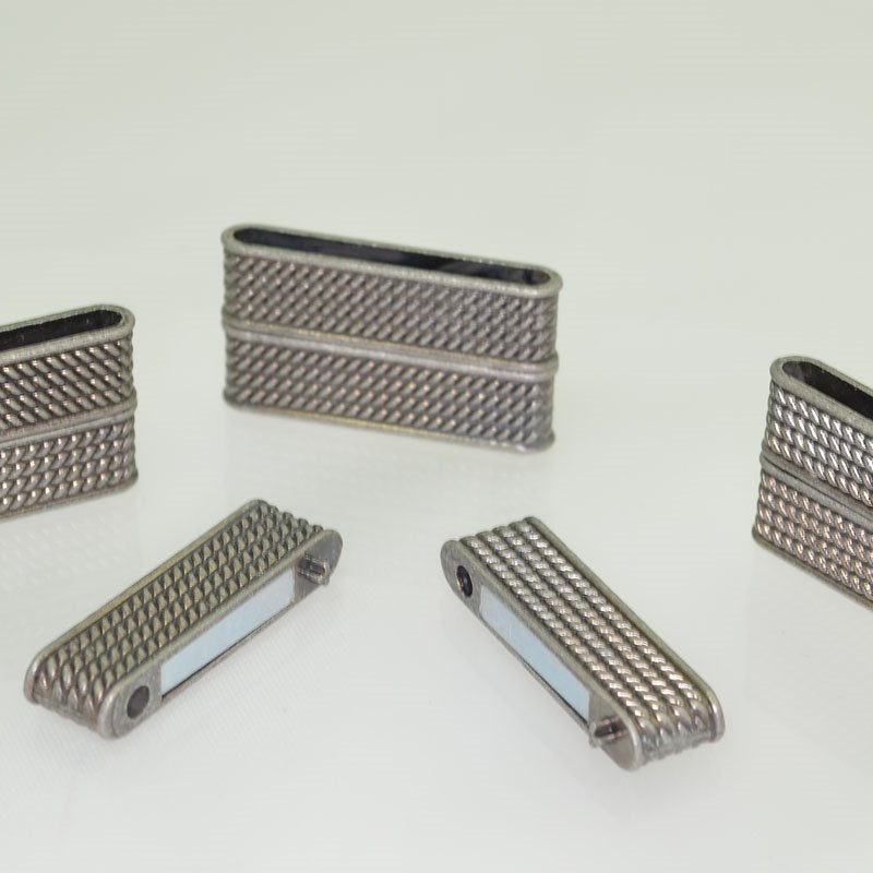 Magnetic Clasp - 37mm Chain Pattern Bar - Antiqued Silver