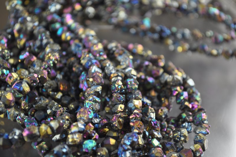 RbwIrisPl Pyrite   6mmNuggetyChunk 16in