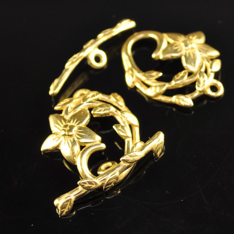 Toggle Clasp -  Flower Vine - Bright Gold Plated