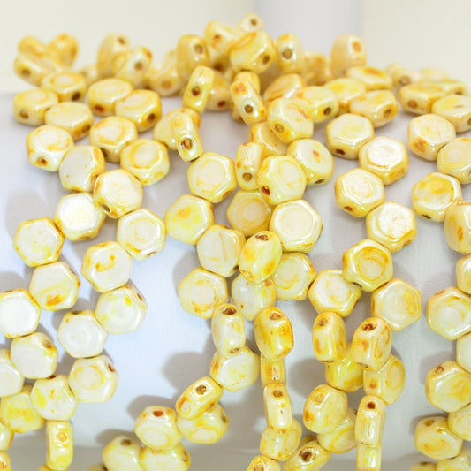 Honeycombs - Antique Ivory (Strand of 30)