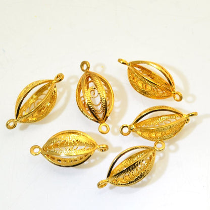 Metal Link -  Filigree Oval - Gold Plated