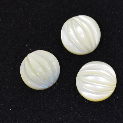 Mother of Pearl -  Melon Cut Round Cabochon - Cream