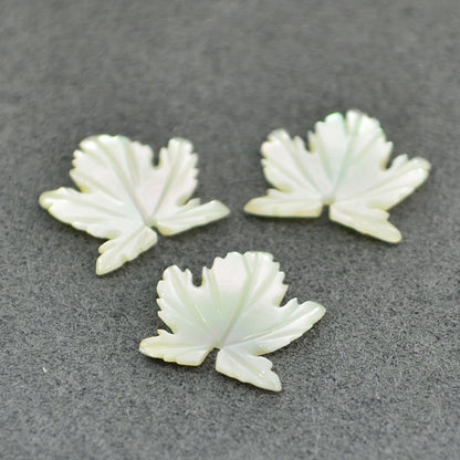Mother of Pearl - 12mm Maple Leaf - Cream (2)