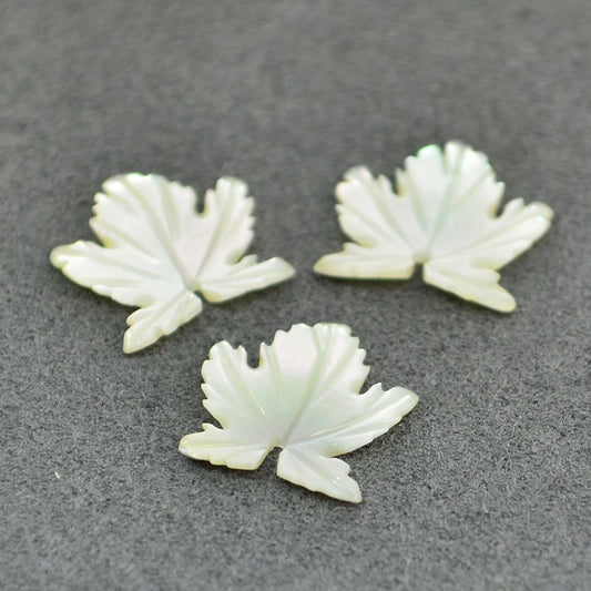 Mother of Pearl - 12mm Maple Leaf - Cream (2)