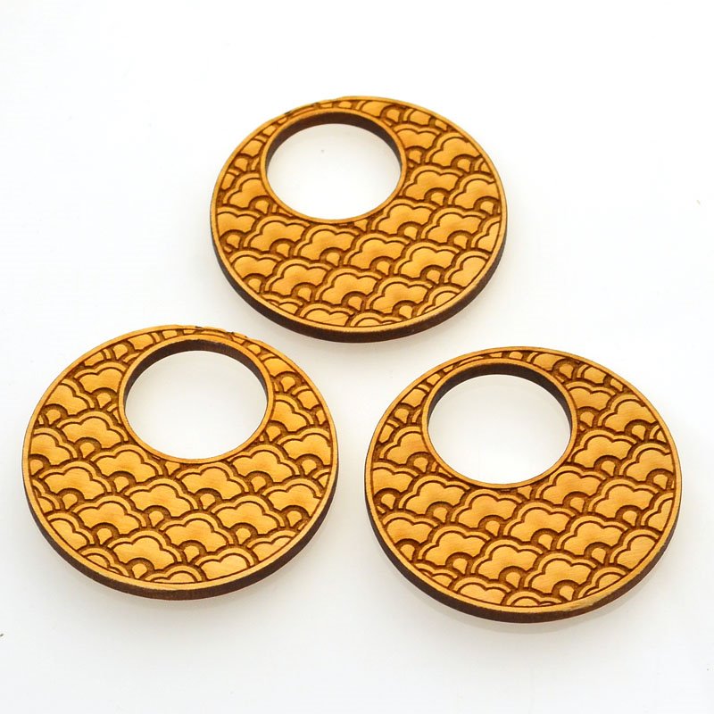 Pendant -  Alder Wood Round Pendant - Japanese Flower