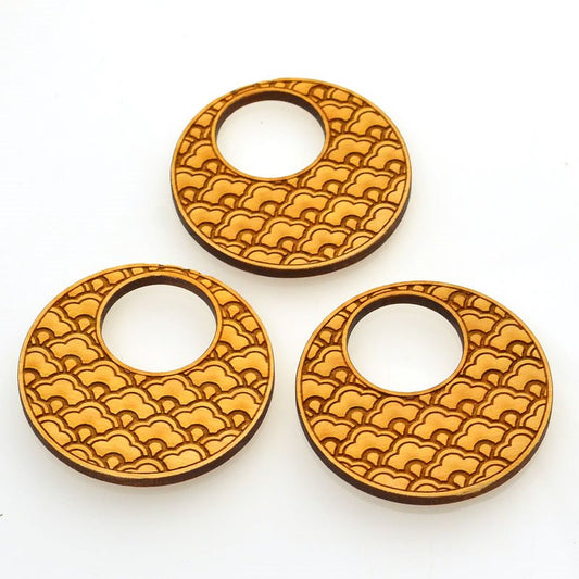 Pendant -  Alder Wood Round Pendant - Japanese Flower