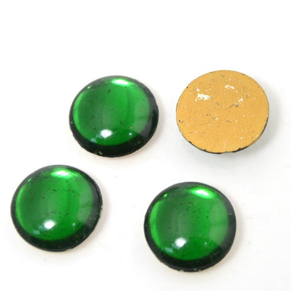 Vintage Glass - 16mm Round Cabochon - Emerald Green