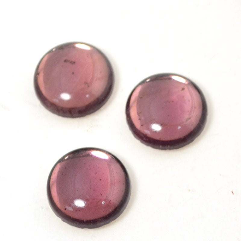 Vintage Glass - 16mm Round Cabochon - Amethyst Purple