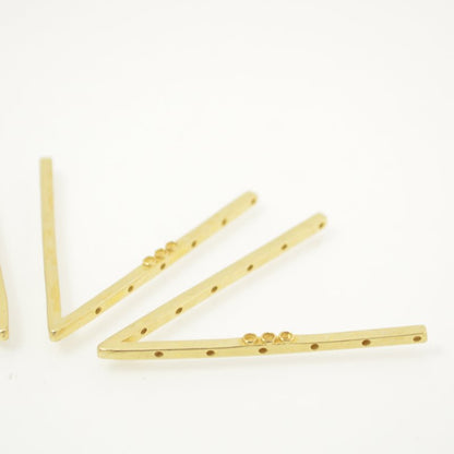 Finding -  V Frame - Bright Brass