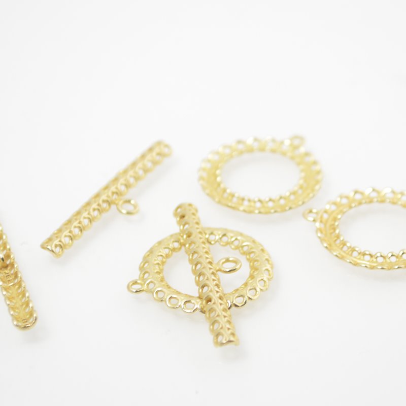 Toggle Clasp -  13 Swirl Toggle - Bright Brass