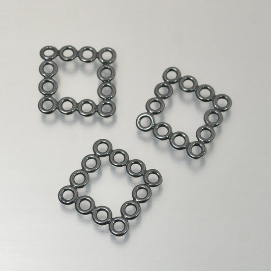 Link -  Square of Circles - Gunmetal