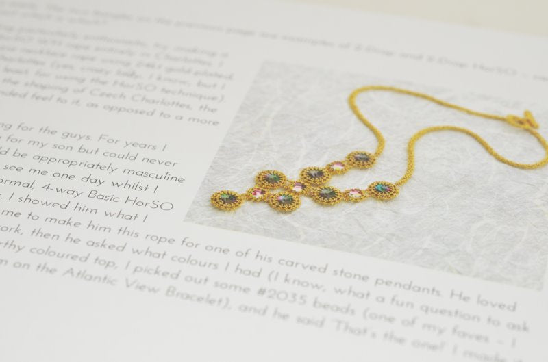 Book -  Hubble Stitch 2 - By Melanie de Miguel