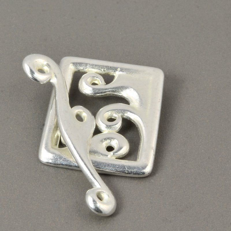 Toggle Clasp -  Framed Waves - Bright Silver