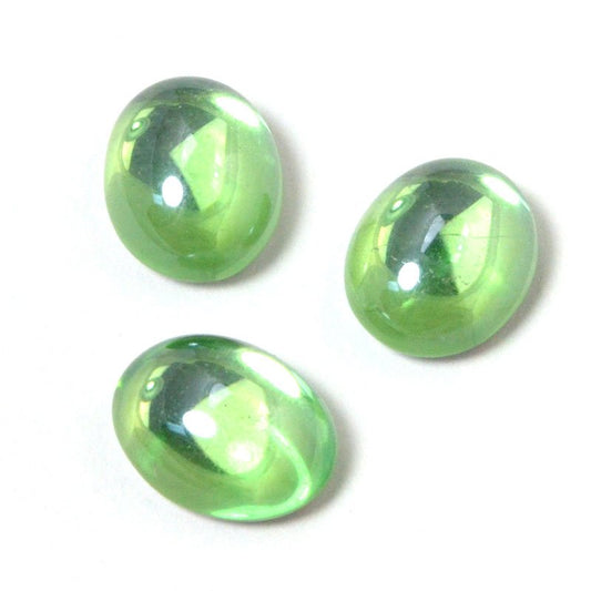 Glass Cabochon - 8x10mm Oval - Peridot Reflex