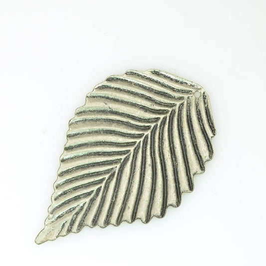 2in Corrugated Leaf Pend   AntSilv Each