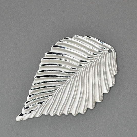 2in Corrugated Leaf Pend   Nickel Each